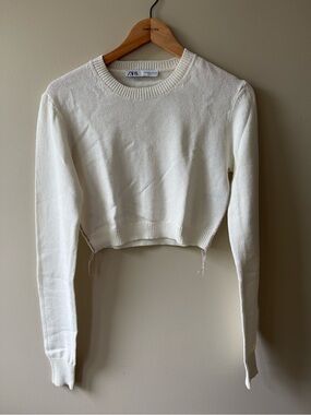 NWOT Zara Cropped Knit Sweater